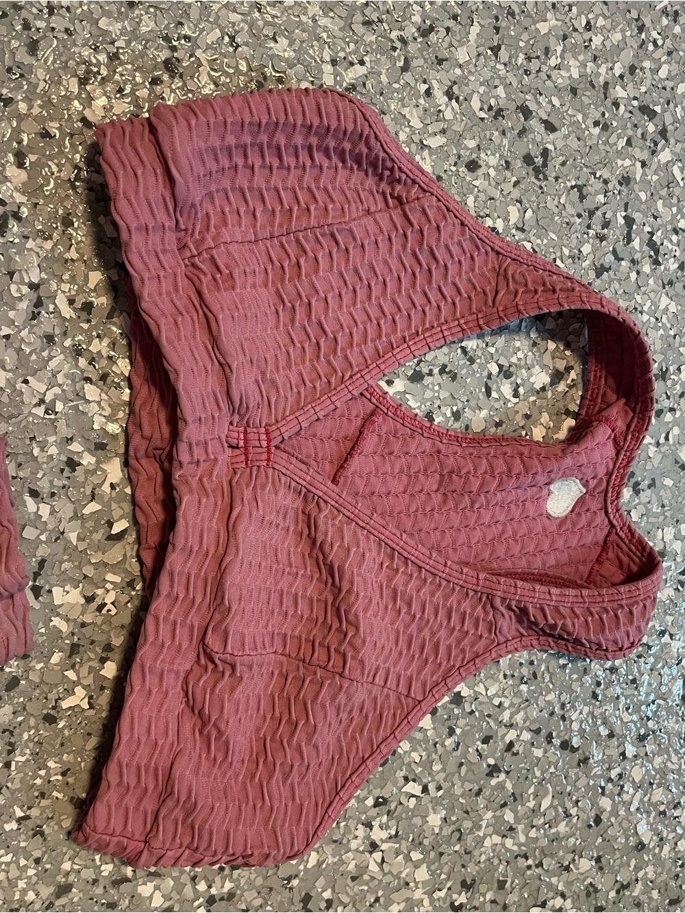 Textured Pink Sports Bra & Leggings Set - Picture 3 of 5